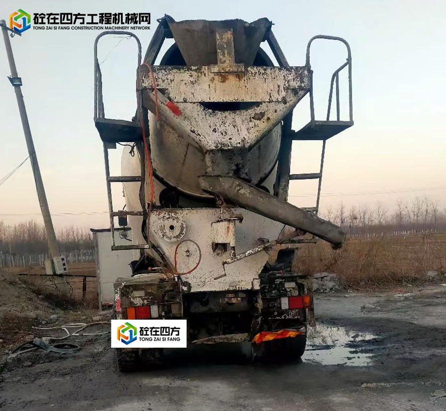 https://images.tongzsf.com/tong/truck_machine/20220707/162c6a69ced484.jpg