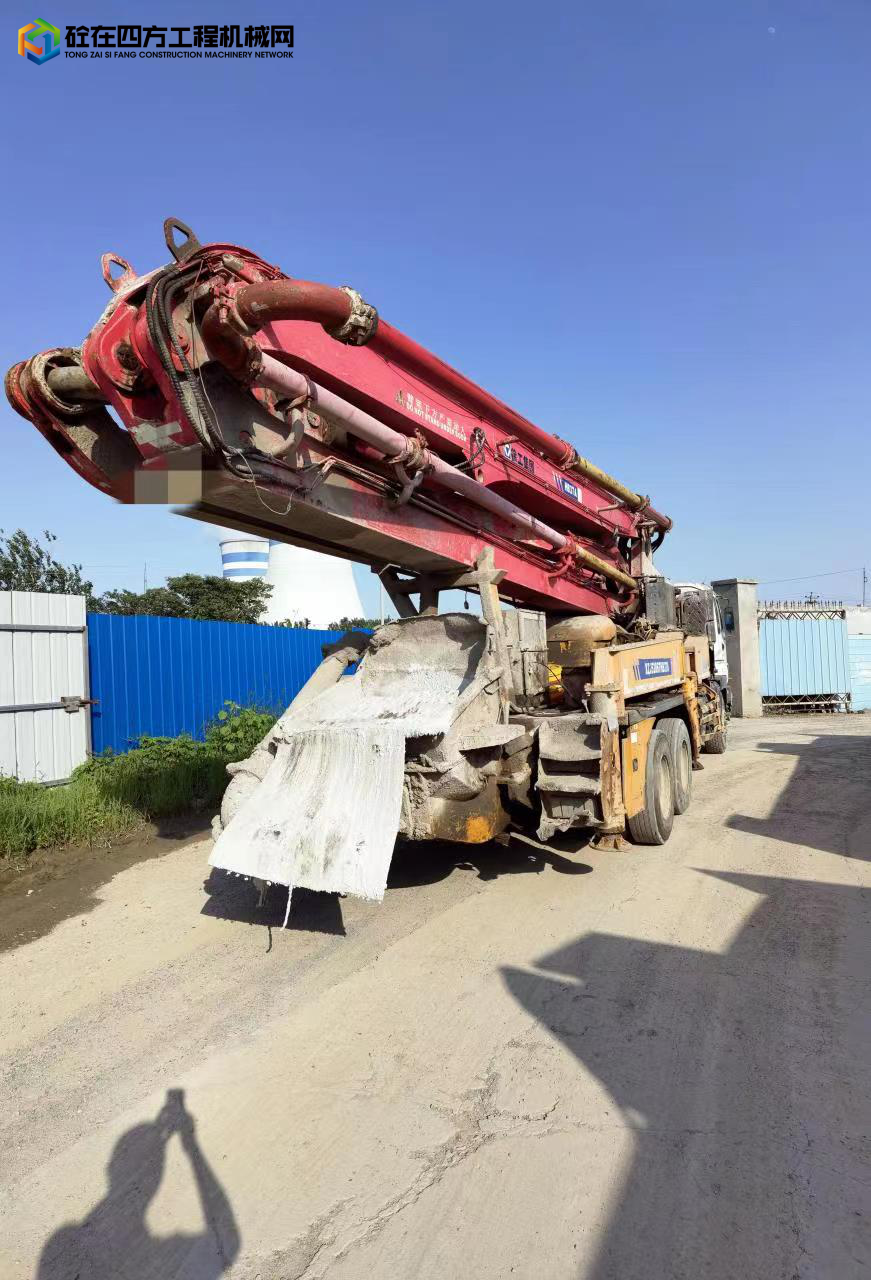 https://images.tongzsf.com/tong/truck_machine/20220708/162c7f2bc4c6c7.jpg