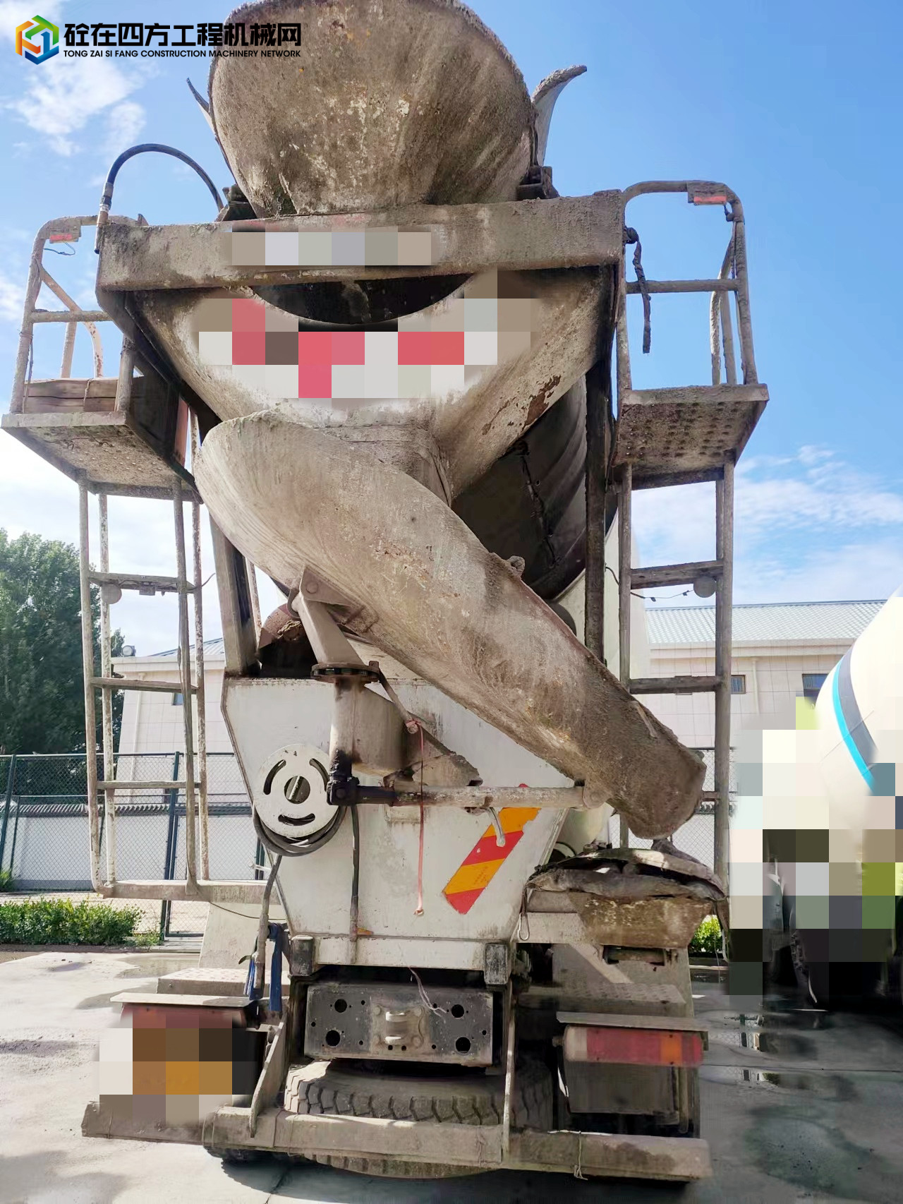 https://images.tongzsf.com/tong/truck_machine/20220708/162c7f40150cb1.jpg