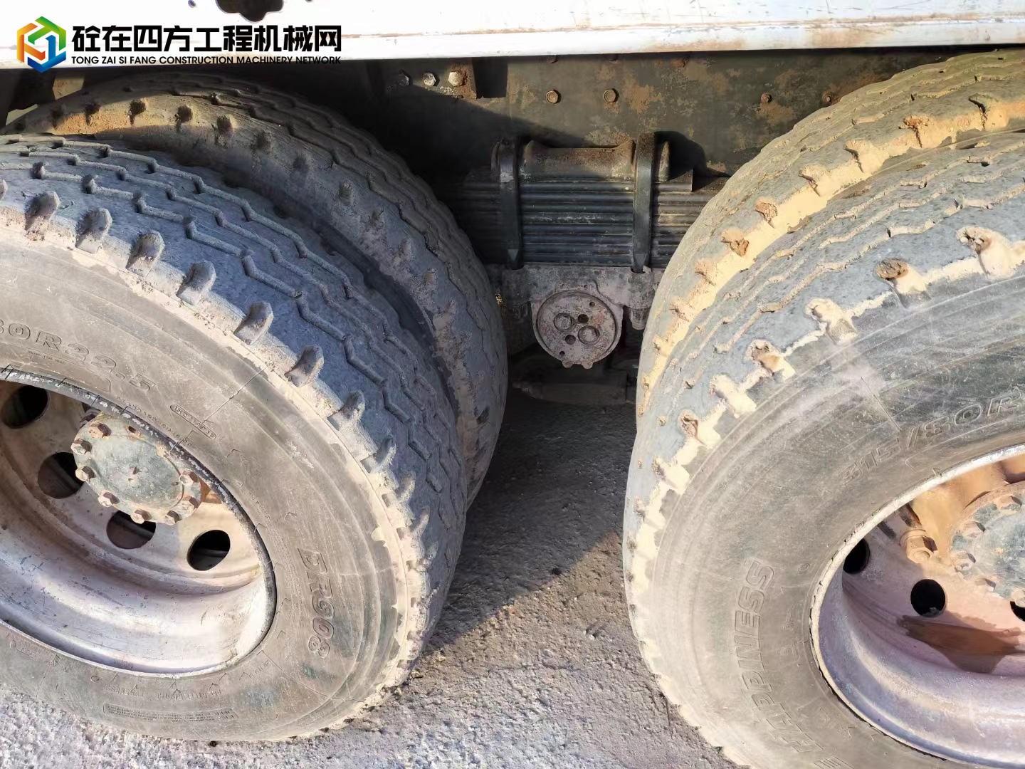 https://images.tongzsf.com/tong/truck_machine/20220718/162d4b9ec39aa1.jpg