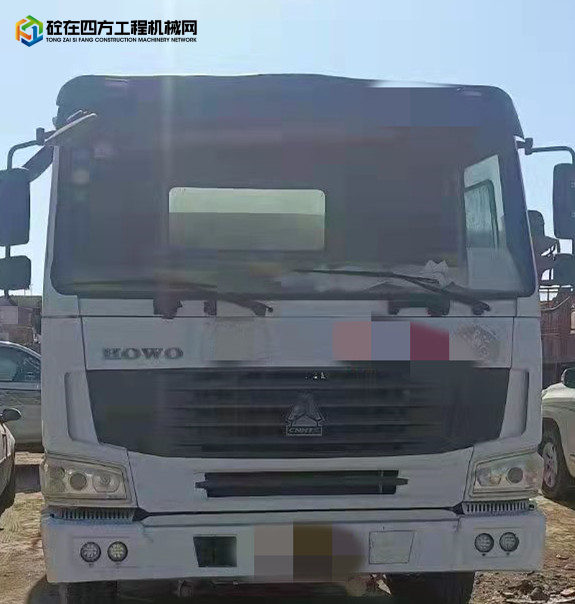 https://images.tongzsf.com/tong/truck_machine/20220722/162da5afbdbba6.jpg