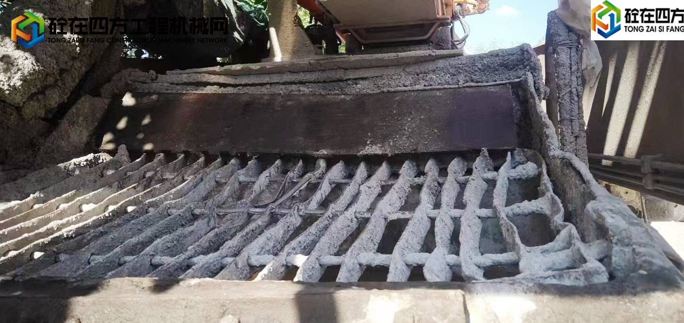 https://images.tongzsf.com/tong/truck_machine/20220725/162ddf23b54580.jpg