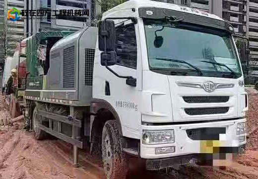 https://images.tongzsf.com/tong/truck_machine/20220726/162df9ca4b8aa9.jpg
