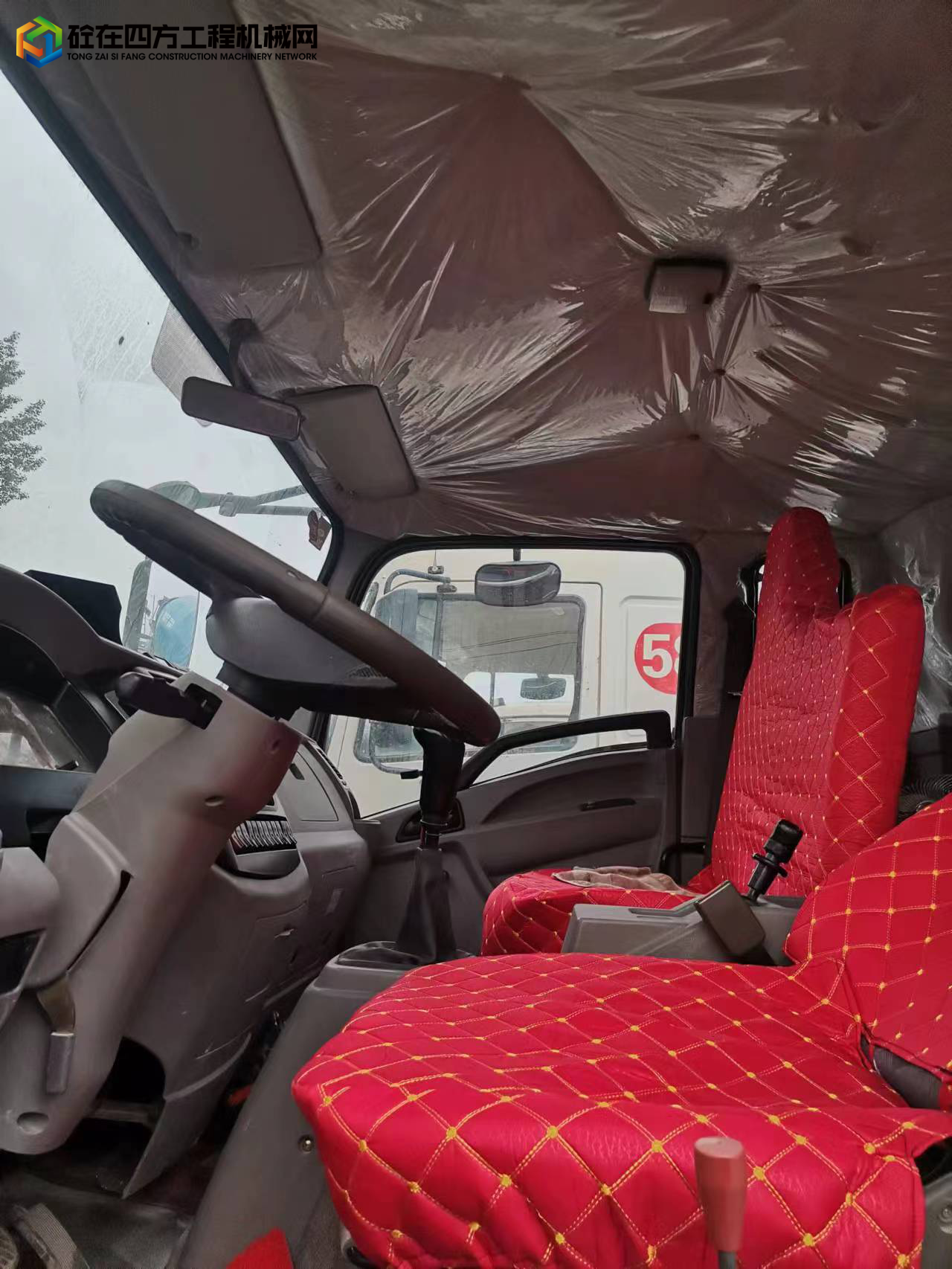 https://images.tongzsf.com/tong/truck_machine/20220727/162e0a0649f0c4.jpg