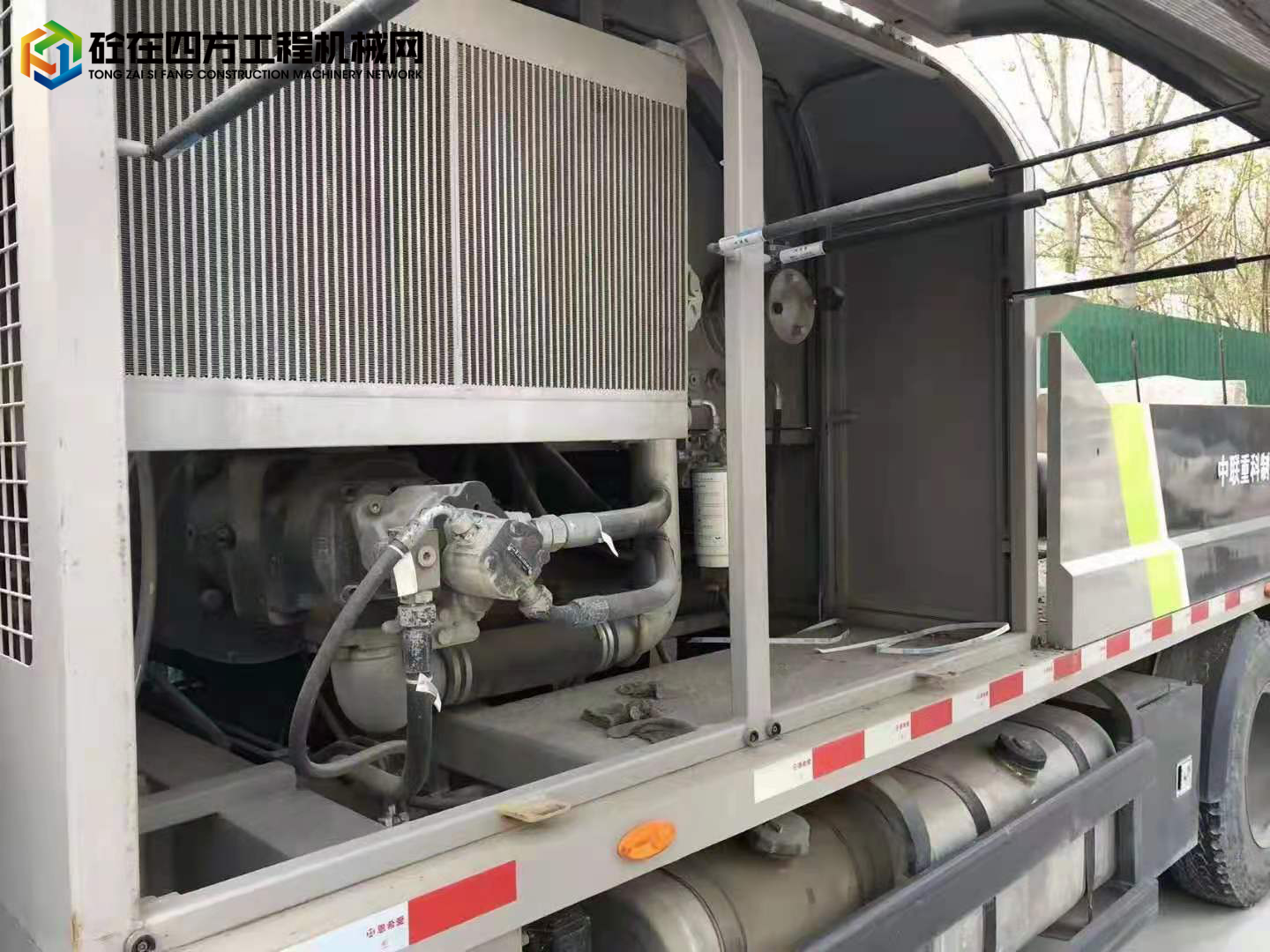 https://images.tongzsf.com/tong/truck_machine/20220727/162e0fc575f931.jpg