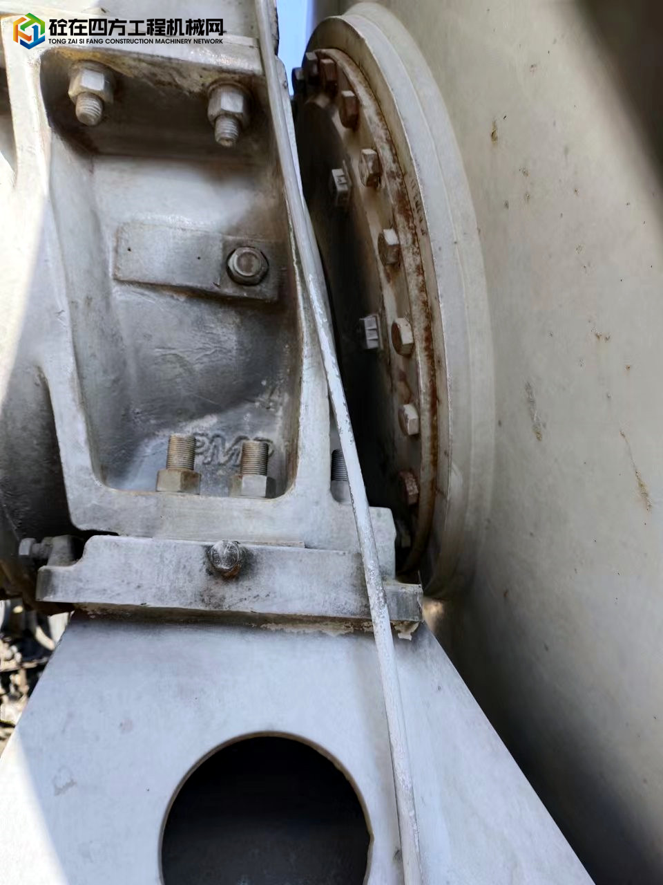 https://images.tongzsf.com/tong/truck_machine/20220729/162e37f2872f82.jpg