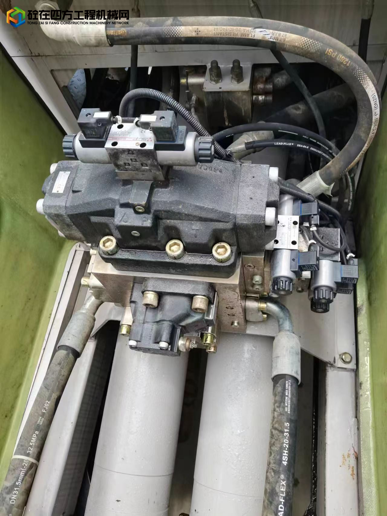 https://images.tongzsf.com/tong/truck_machine/20220729/162e39288de4e9.jpg