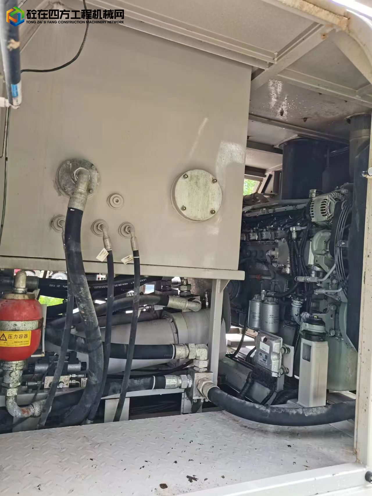 https://images.tongzsf.com/tong/truck_machine/20220729/162e39289ce6b2.jpg