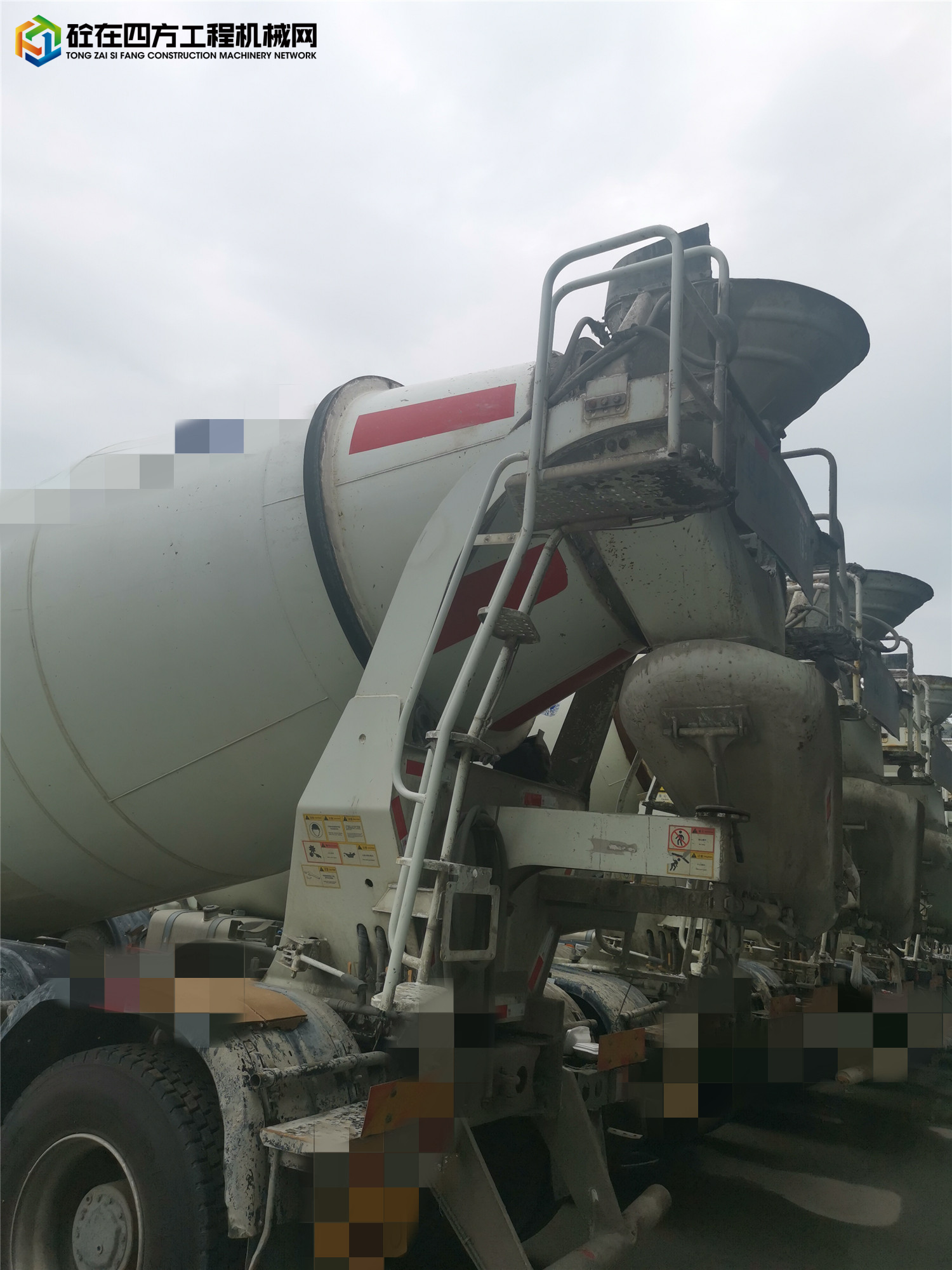 https://images.tongzsf.com/tong/truck_machine/20220729/162e3a69a6b5a8.jpg