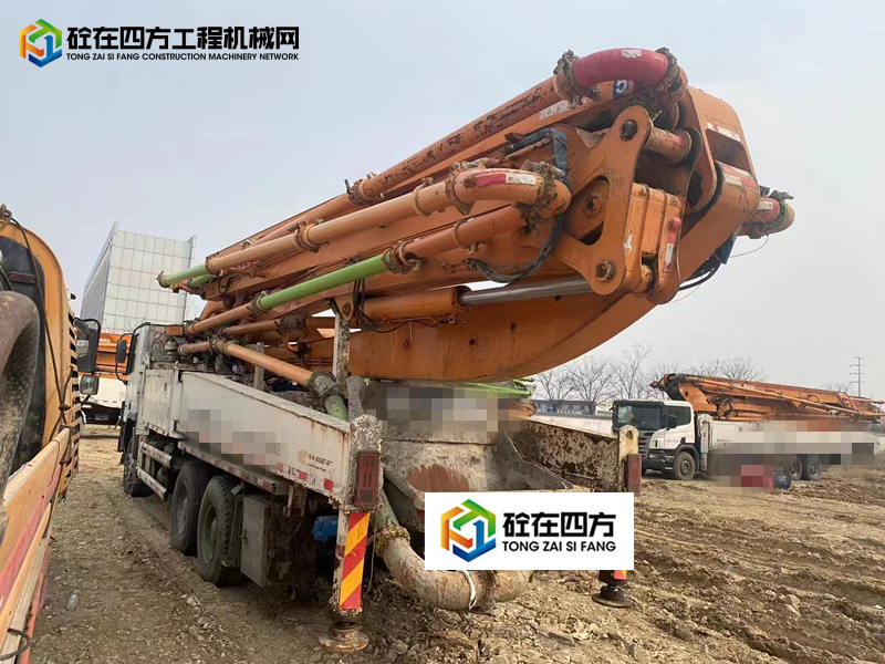 https://images.tongzsf.com/tong/truck_machine/20220802/162e898eac357f.jpg