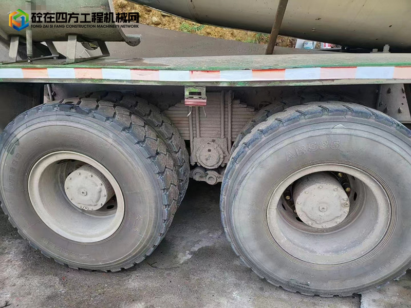https://images.tongzsf.com/tong/truck_machine/20220802/162e8c35c0b9cd.jpg