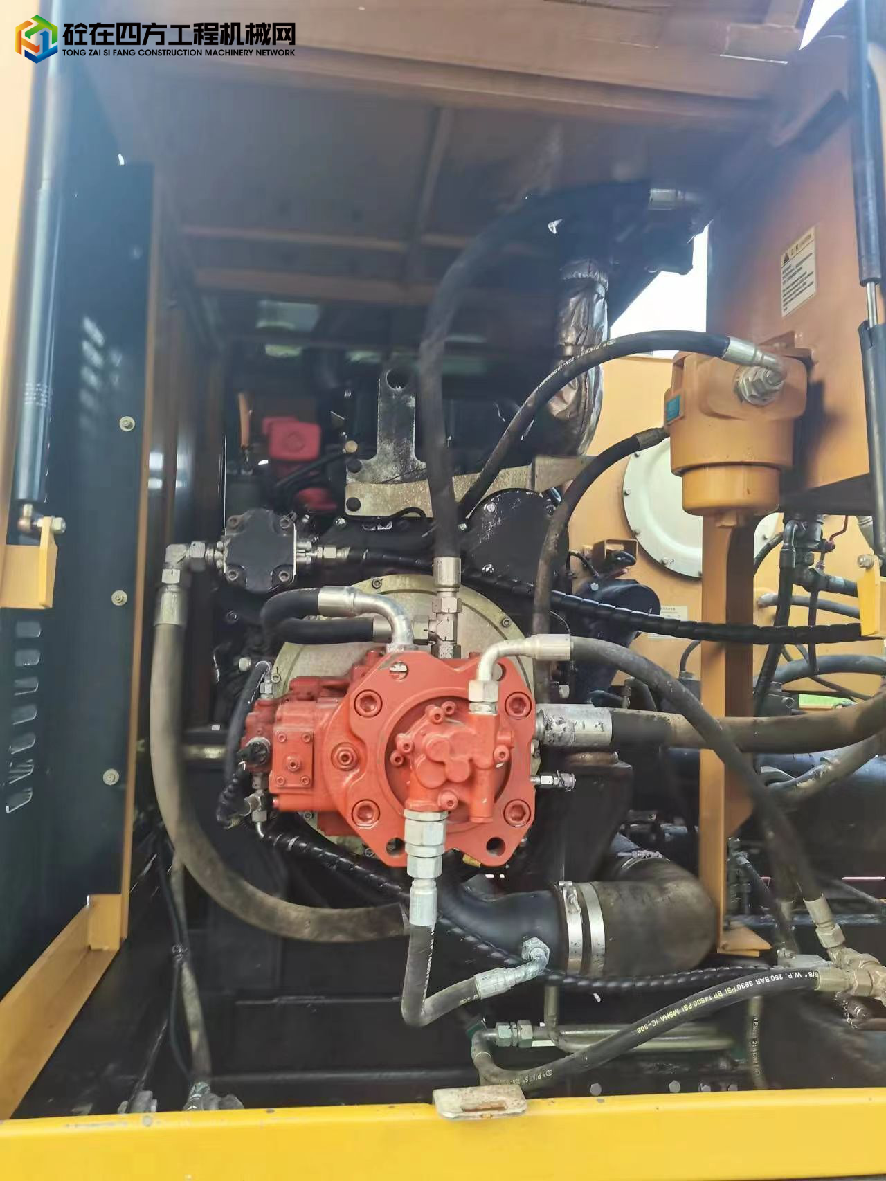 https://images.tongzsf.com/tong/truck_machine/20220803/162e9d33ba2357.jpg