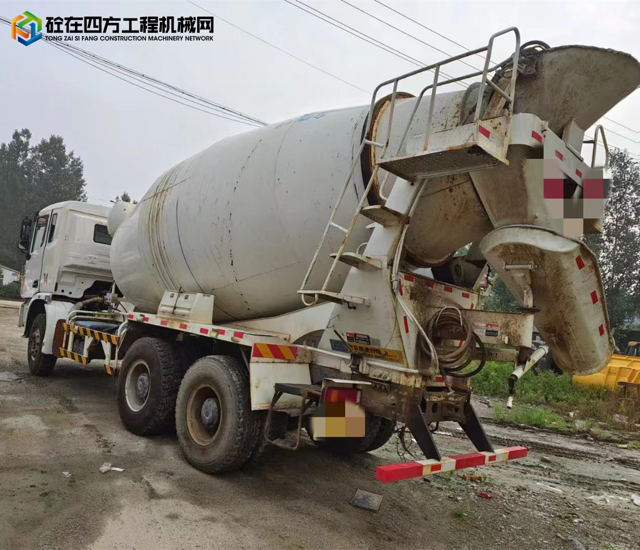 https://images.tongzsf.com/tong/truck_machine/20220803/162ea17f41d27a.jpg