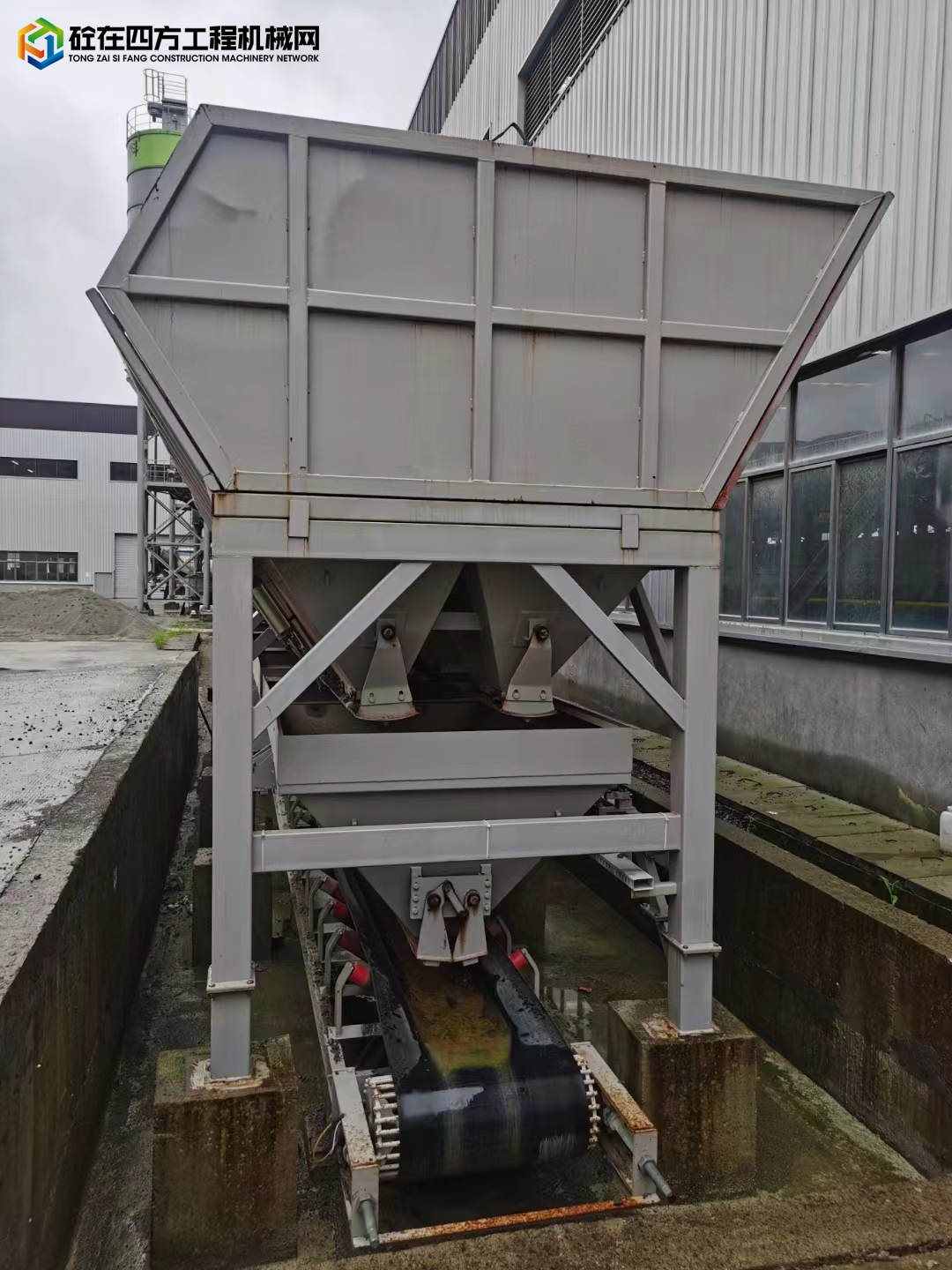 https://images.tongzsf.com/tong/truck_machine/20220805/162ecaf497119a.jpg