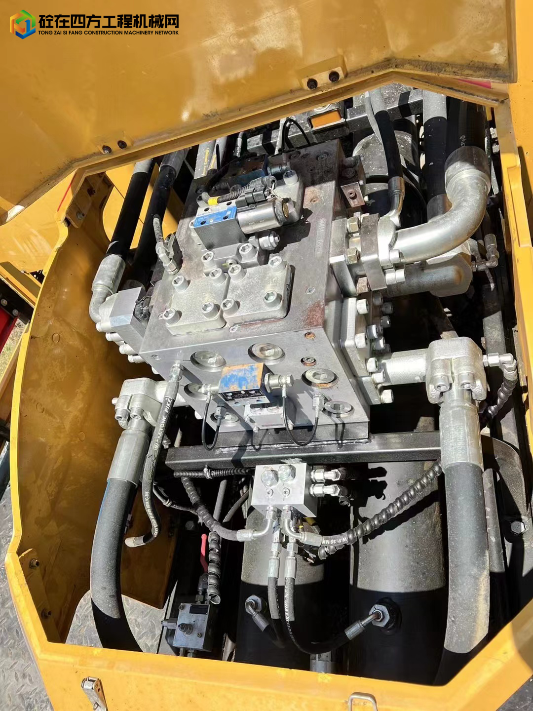 https://images.tongzsf.com/tong/truck_machine/20220808/162f0aa1631951.jpg