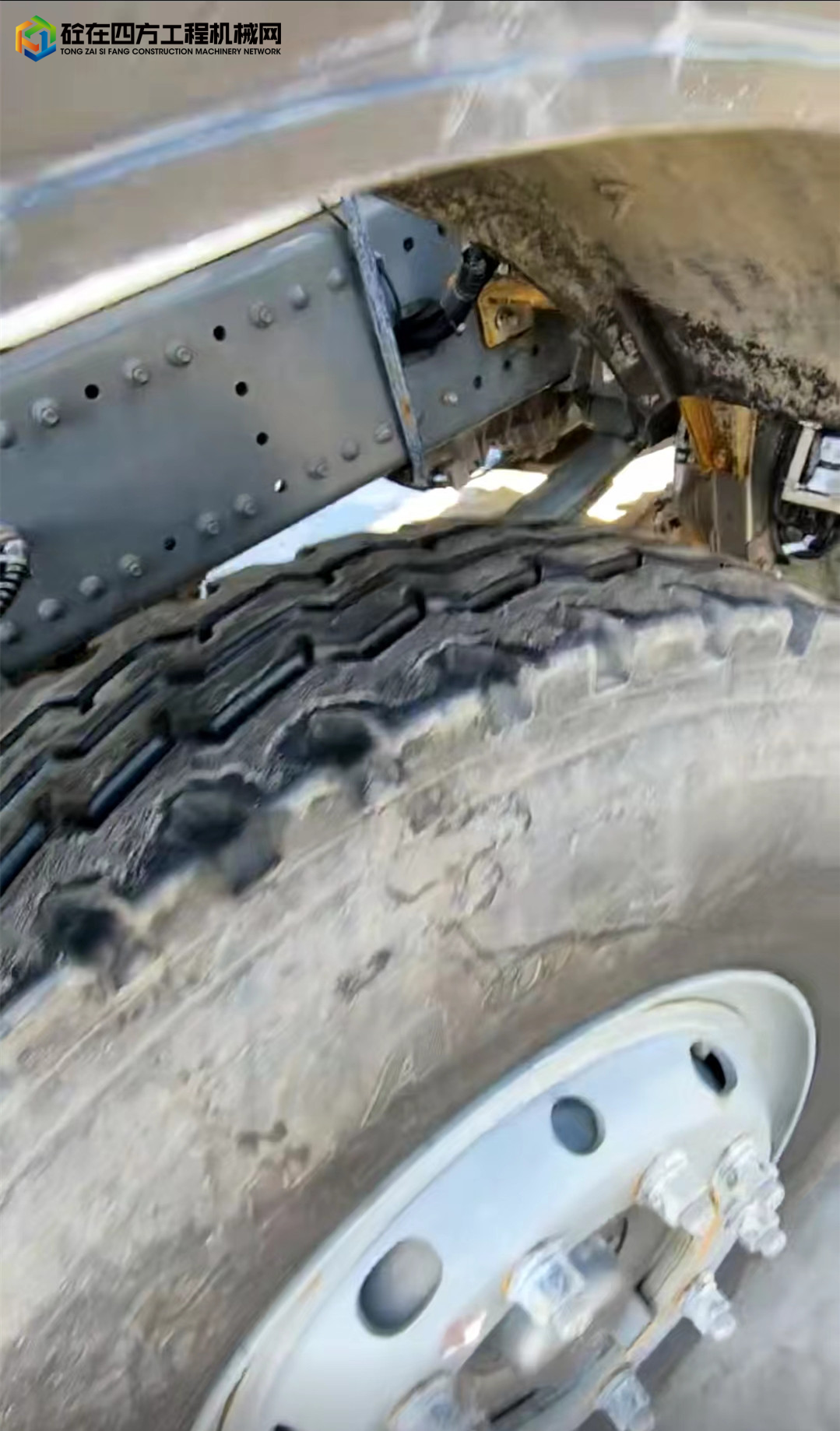 https://images.tongzsf.com/tong/truck_machine/20220809/162f22236efd55.jpg