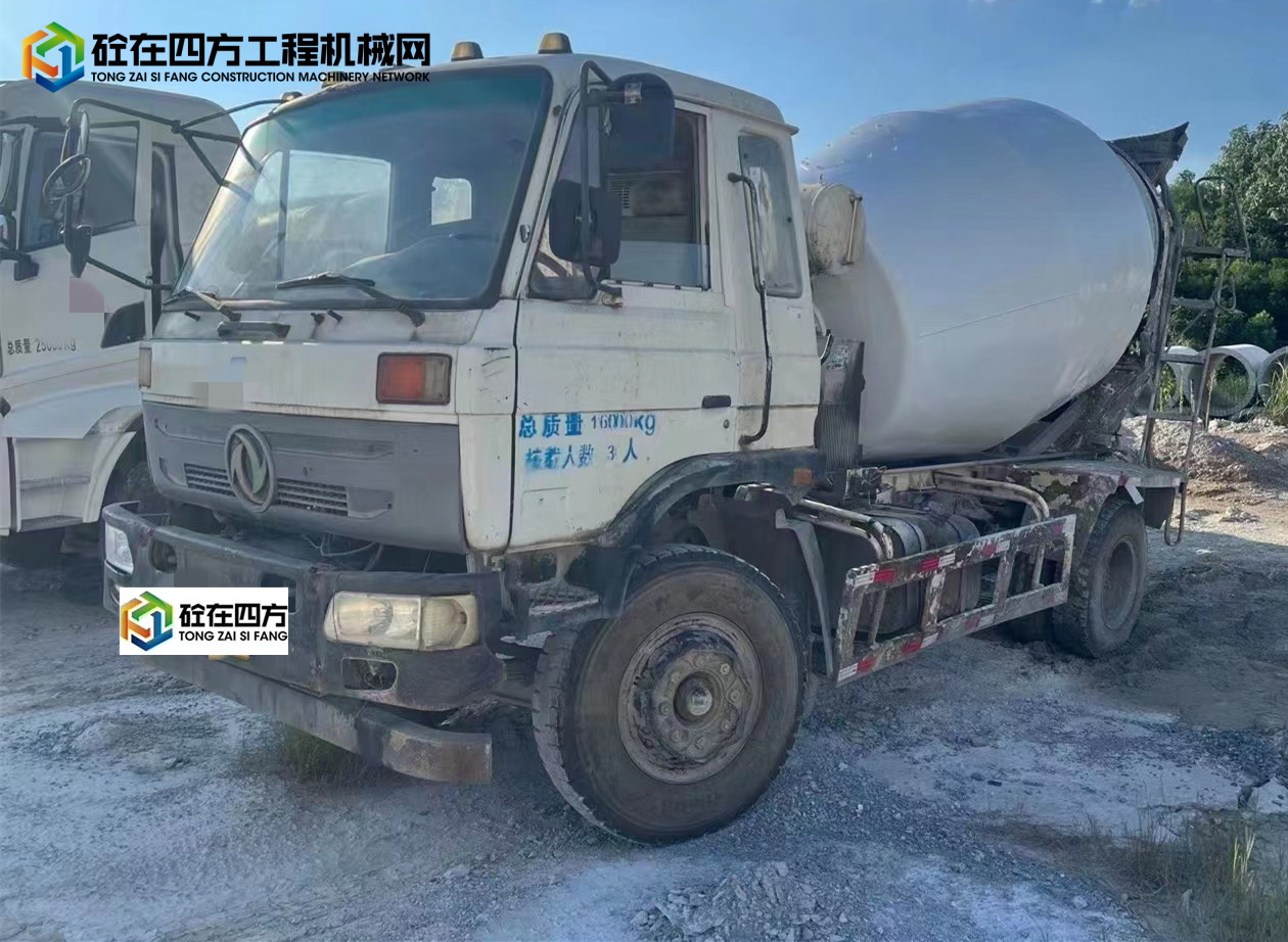 https://images.tongzsf.com/tong/truck_machine/20220809/162f222f1312d4.jpg
