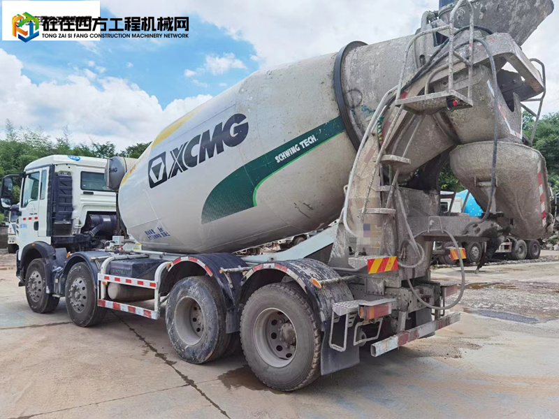 https://images.tongzsf.com/tong/truck_machine/20220809/162f22c47c8eb1.jpg