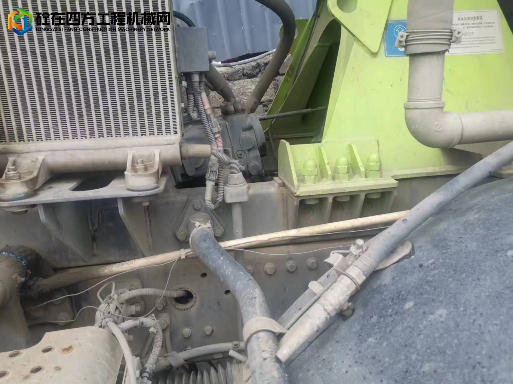 https://images.tongzsf.com/tong/truck_machine/20220810/162f308ed3e2e8.jpg