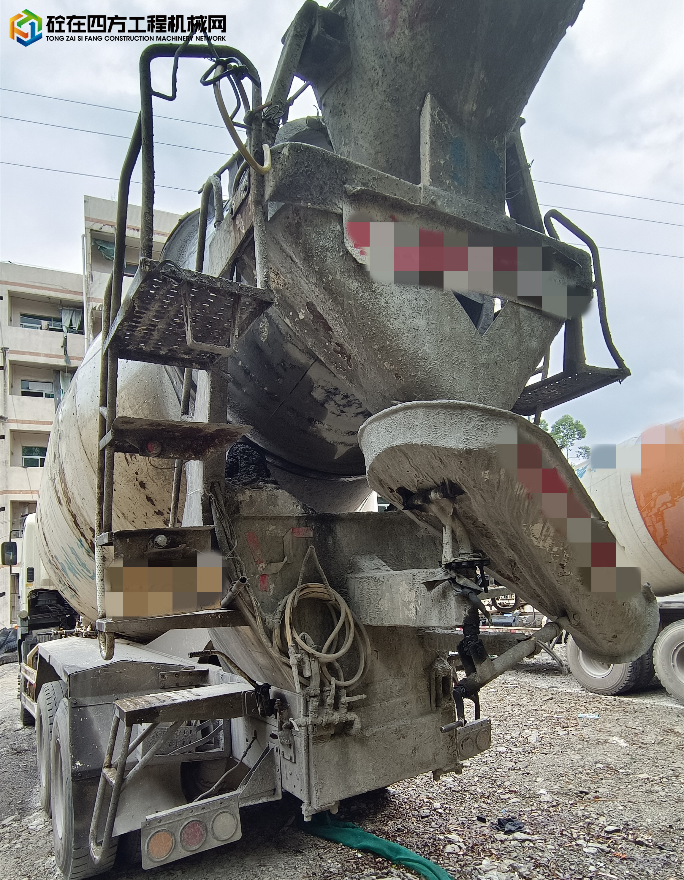 https://images.tongzsf.com/tong/truck_machine/20220810/162f313648bb89.jpg