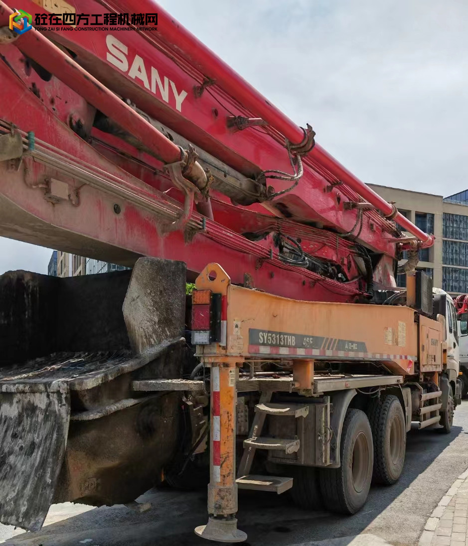 https://images.tongzsf.com/tong/truck_machine/20220810/162f35ef92f949.jpg
