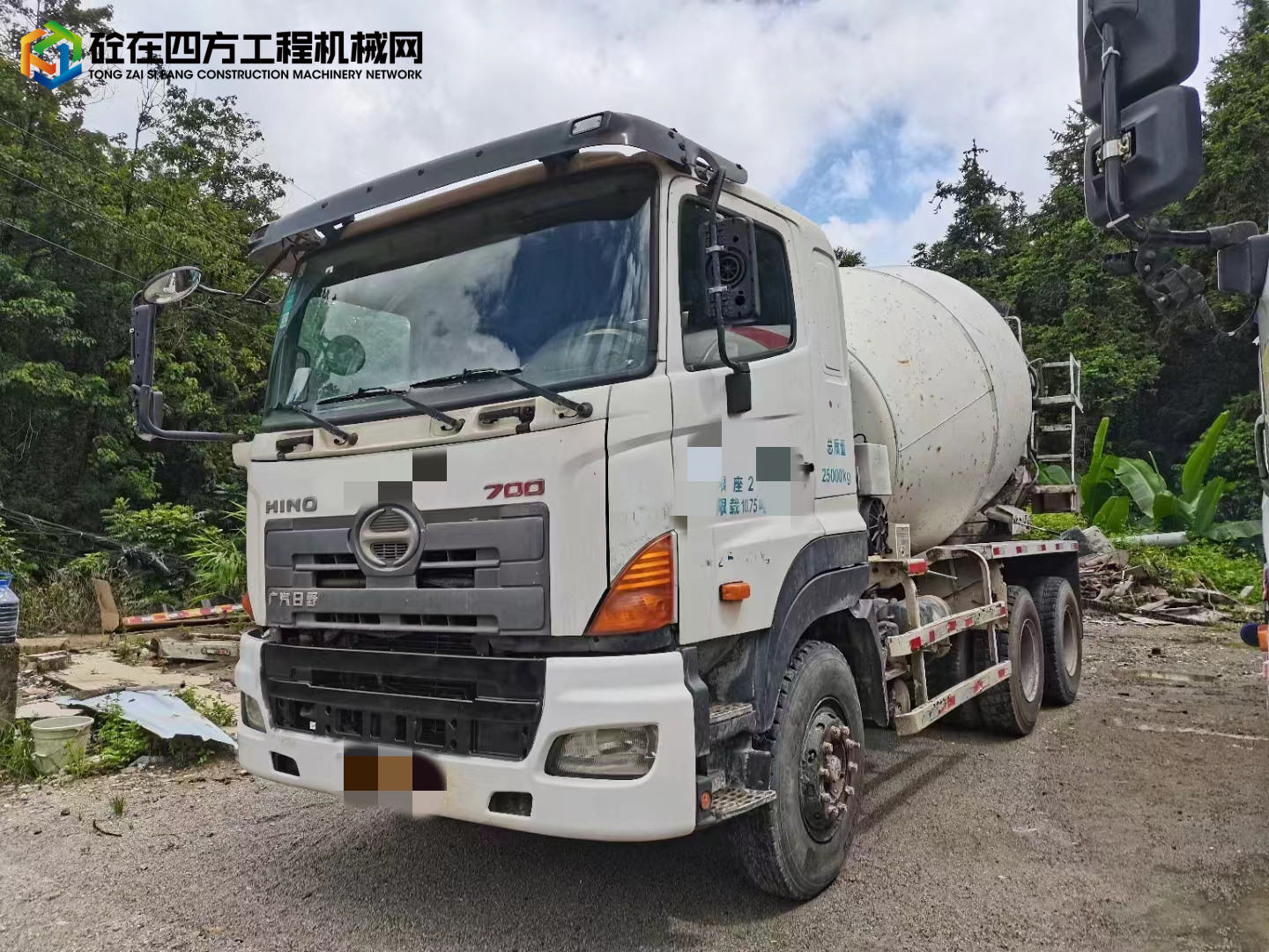 https://images.tongzsf.com/tong/truck_machine/20220812/162f5a8d5dd9c2.jpg