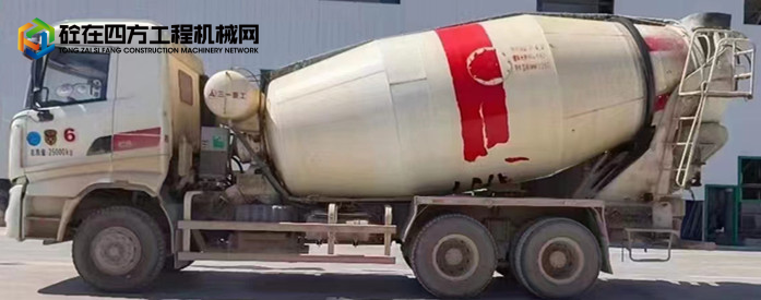 https://images.tongzsf.com/tong/truck_machine/20220815/162f9a8e2ad6fd.jpg