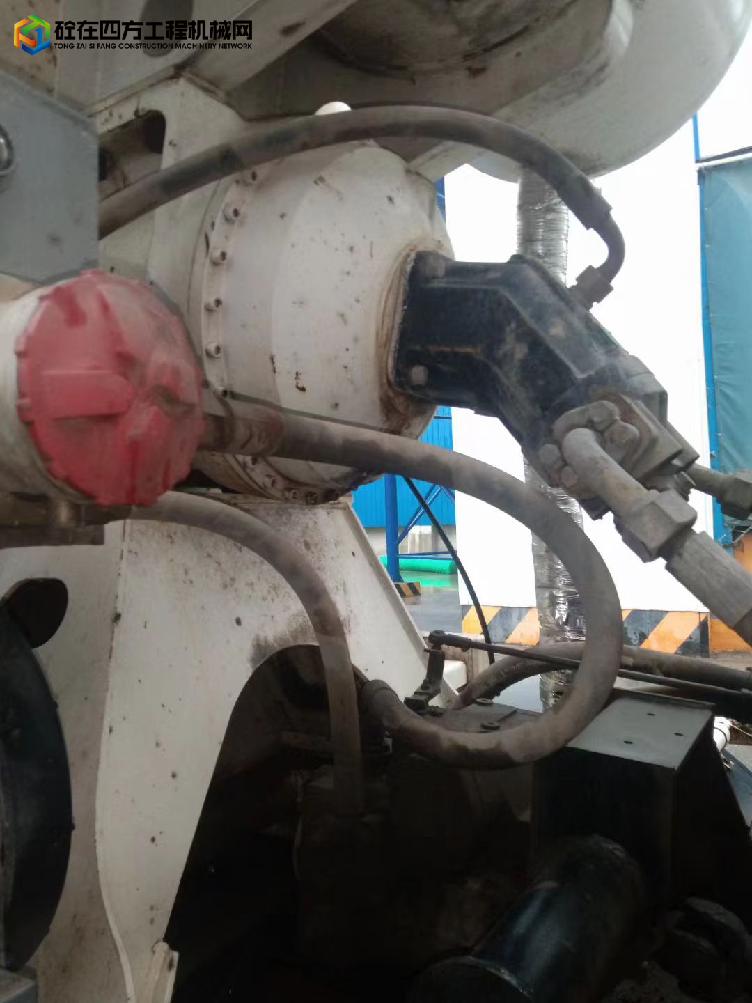 https://images.tongzsf.com/tong/truck_machine/20220815/162f9b7d199461.jpg
