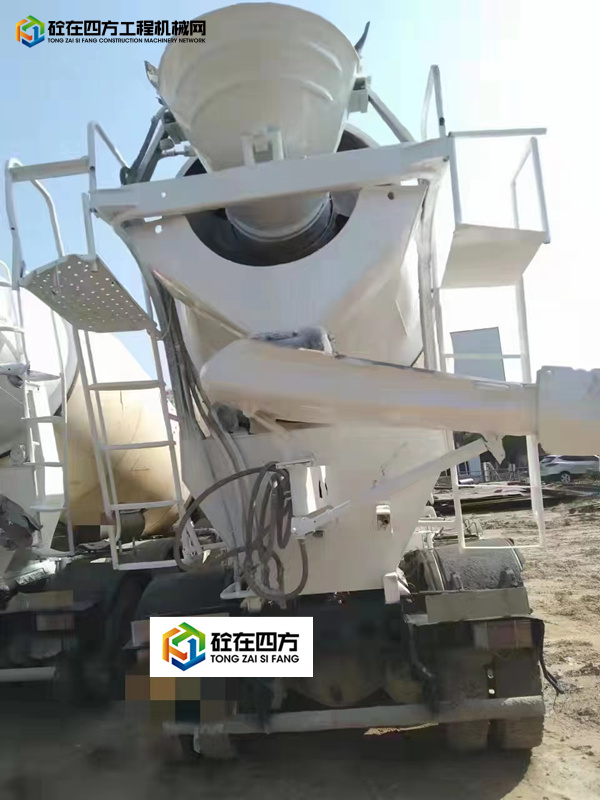 https://images.tongzsf.com/tong/truck_machine/20220815/162f9ecc5b9fe3.jpg