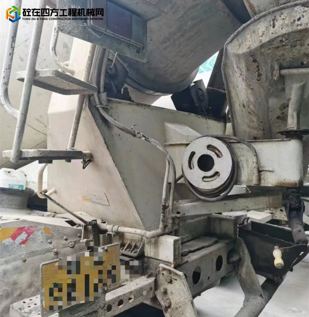https://images.tongzsf.com/tong/truck_machine/20220815/162f9f59493476.jpg