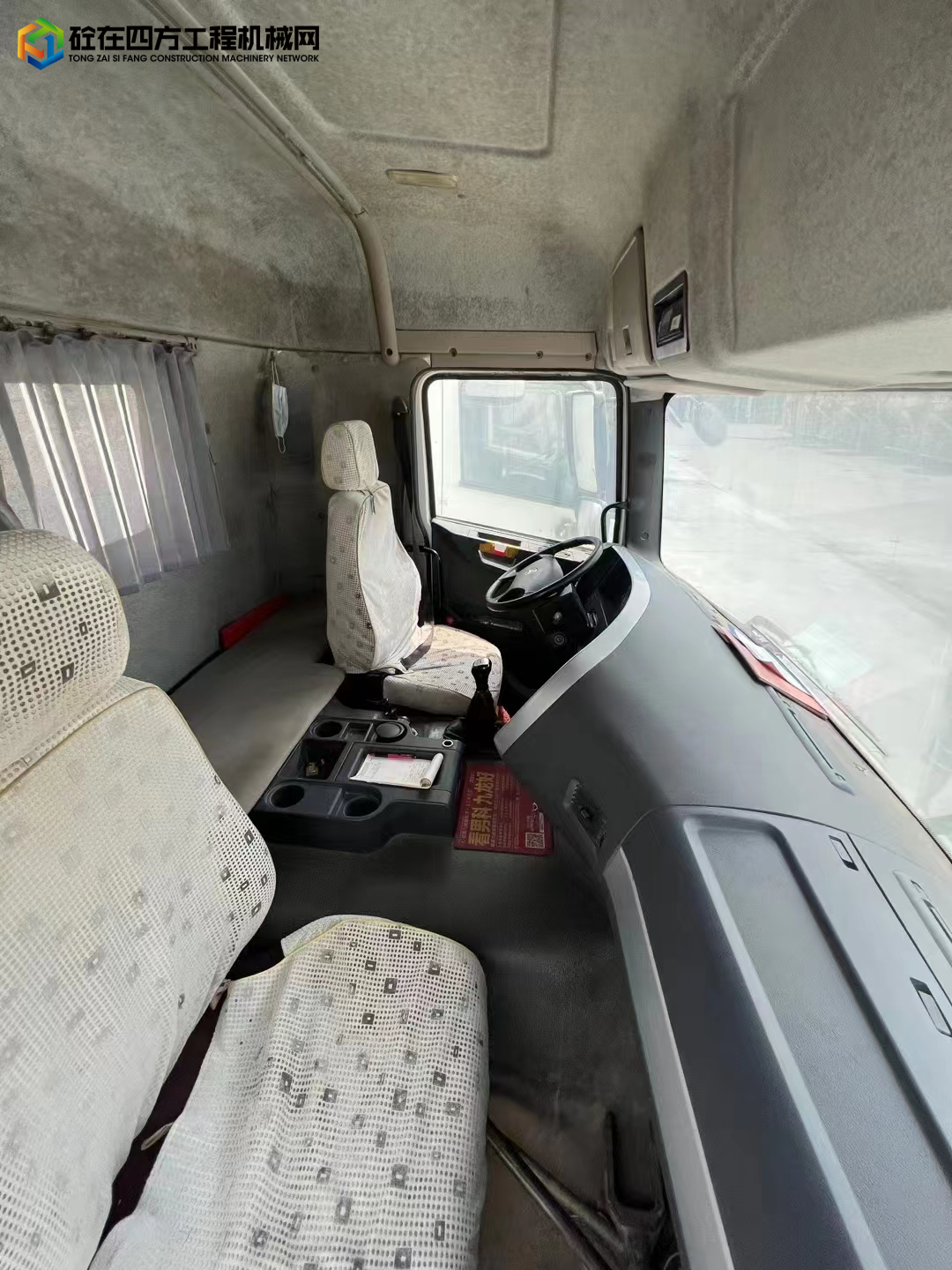 https://images.tongzsf.com/tong/truck_machine/20220815/162fa0006f267f.jpg