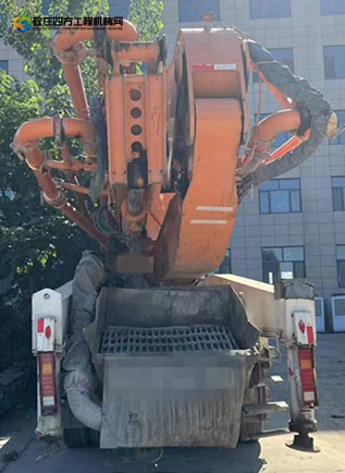 https://images.tongzsf.com/tong/truck_machine/20220815/162fa0a40959ed.jpg