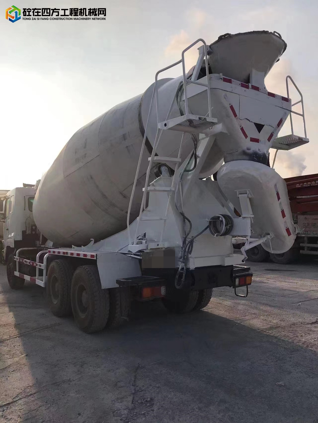 https://images.tongzsf.com/tong/truck_machine/20220816/162faef5565757.jpg