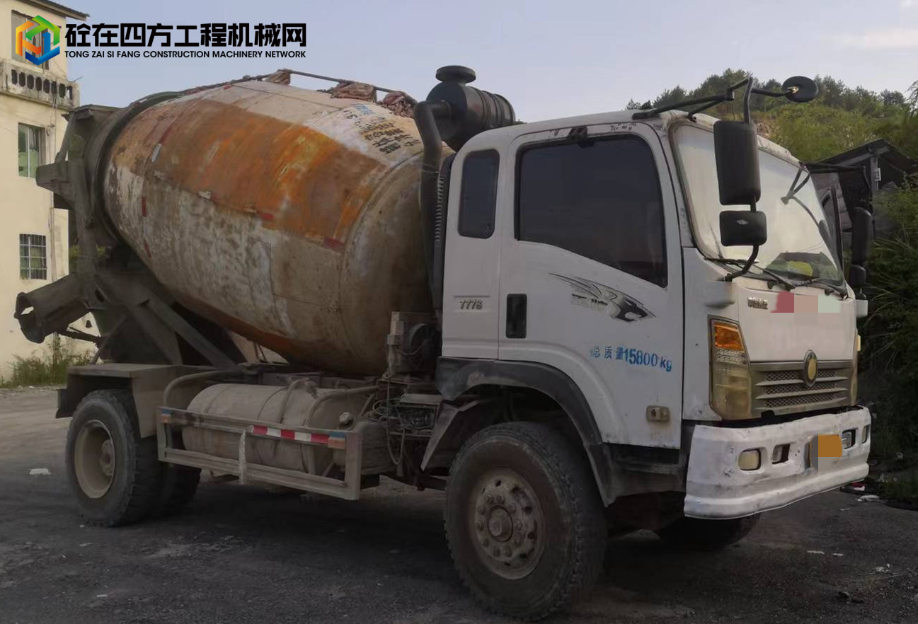 https://images.tongzsf.com/tong/truck_machine/20220817/162fcb813573be.jpg