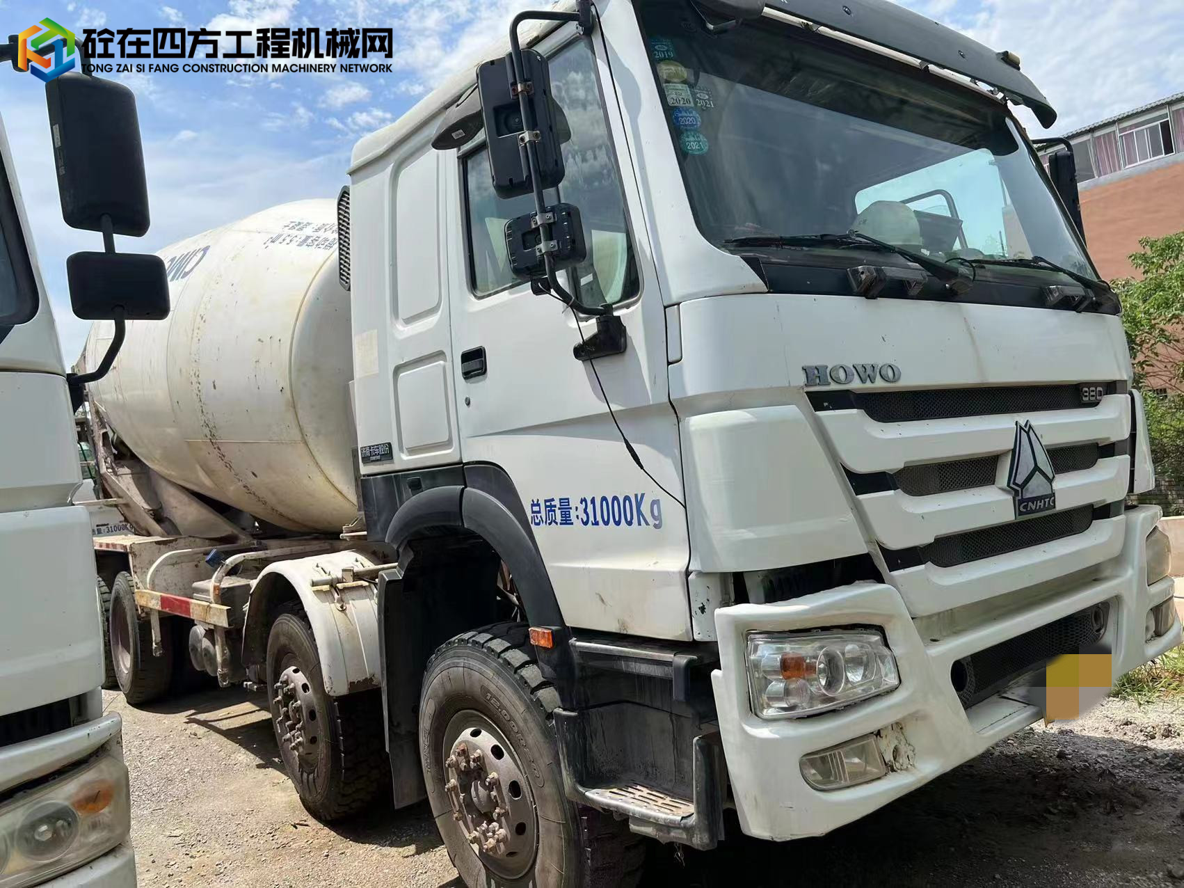 https://images.tongzsf.com/tong/truck_machine/20220818/162fd8dc959e5e.jpg