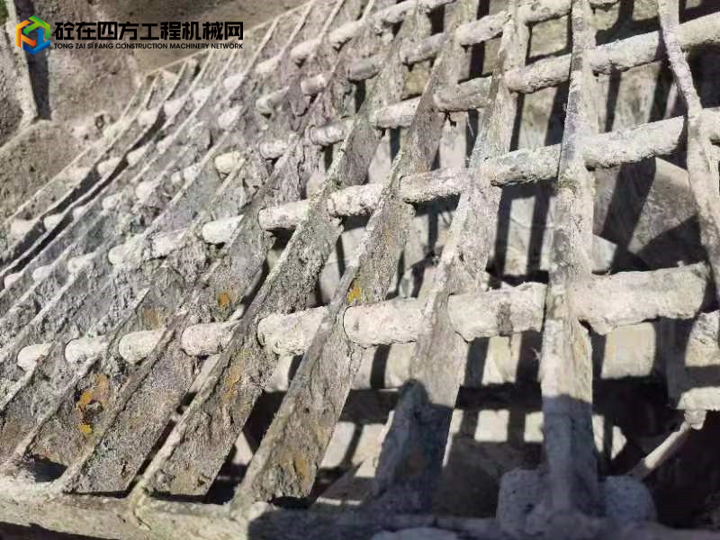 https://images.tongzsf.com/tong/truck_machine/20220818/162fd9200eb34a.jpg