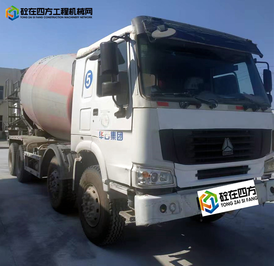 https://images.tongzsf.com/tong/truck_machine/20220818/162fdf08cbfd44.jpg