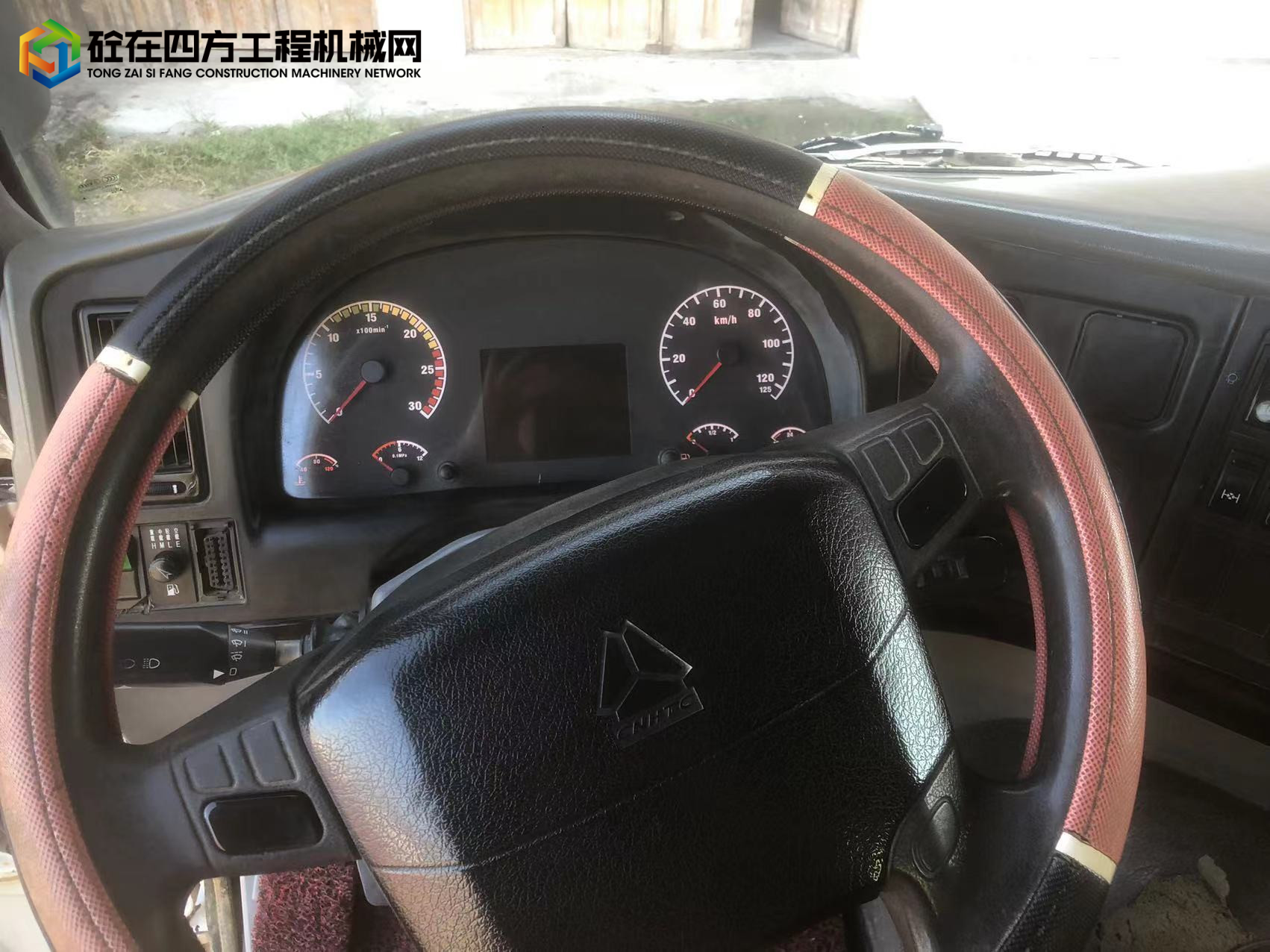 https://images.tongzsf.com/tong/truck_machine/20220819/162ff3cbf19c9a.jpg