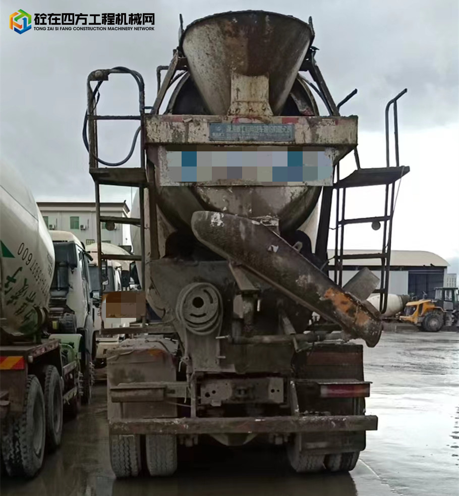 https://images.tongzsf.com/tong/truck_machine/20220824/16305c07eaea31.jpg