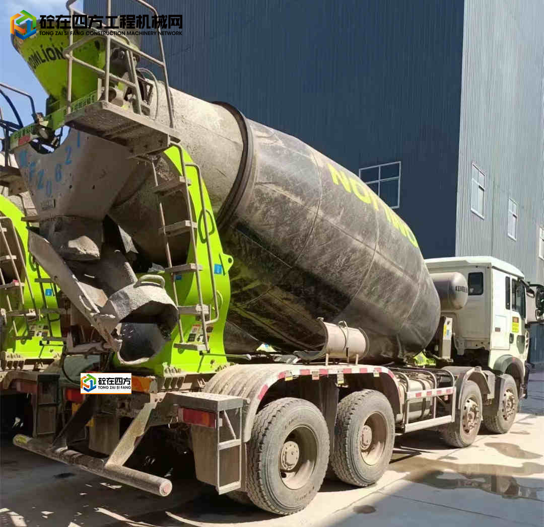 https://images.tongzsf.com/tong/truck_machine/20220824/16305dc8aca9b4.jpg