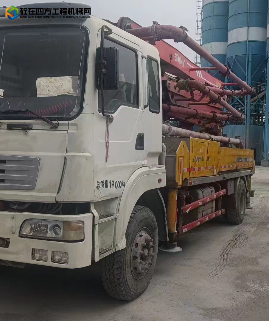https://images.tongzsf.com/tong/truck_machine/20220826/163082d8c2030b.jpg