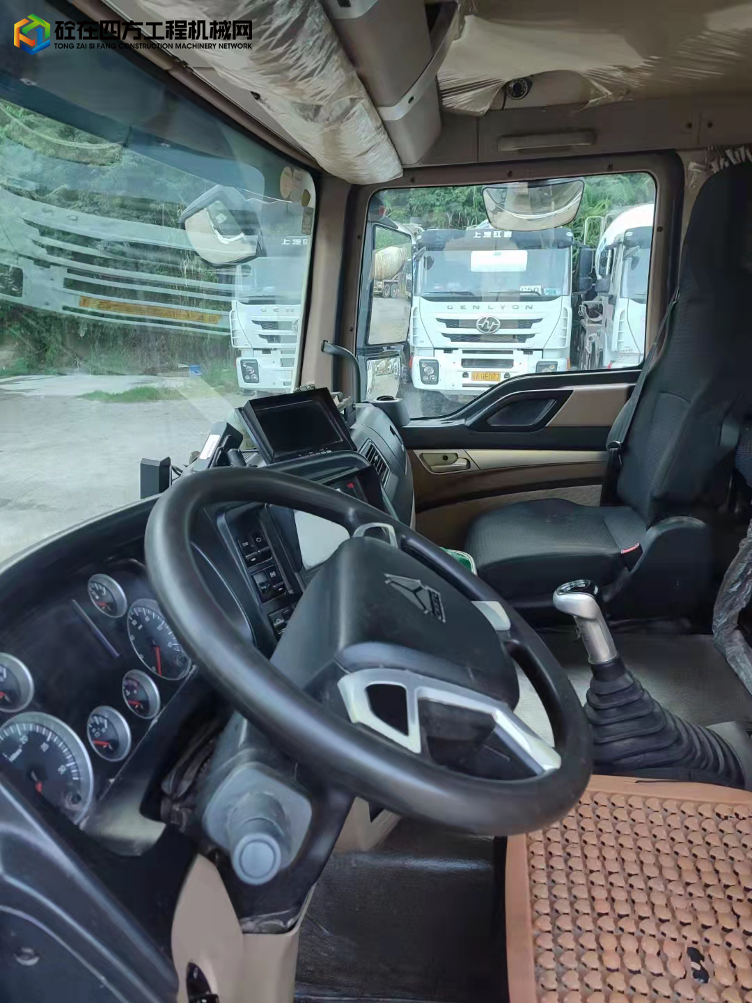 https://images.tongzsf.com/tong/truck_machine/20220829/1630c30c77adb4.jpg