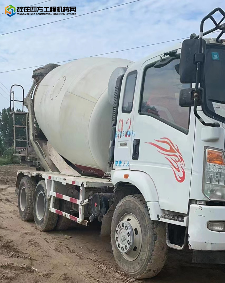 https://images.tongzsf.com/tong/truck_machine/20220830/1630dc398257c1.jpg