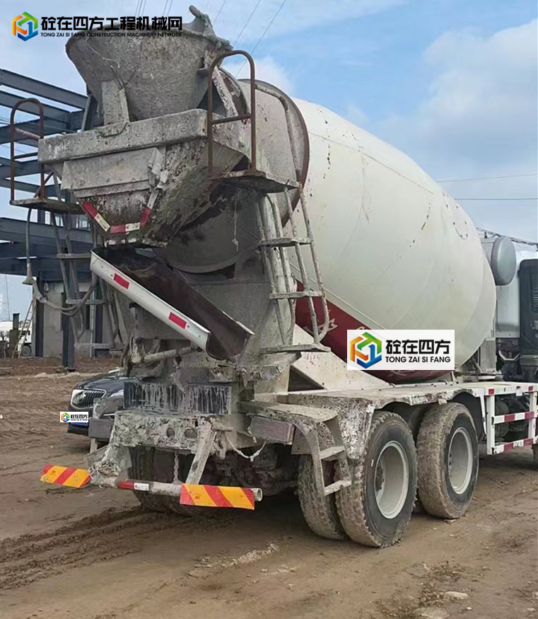 https://images.tongzsf.com/tong/truck_machine/20220830/1630dc3bad02a2.jpg