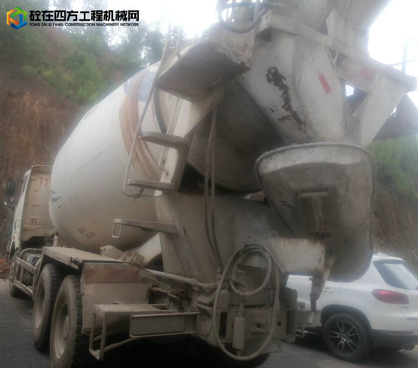 https://images.tongzsf.com/tong/truck_machine/20220830/1630dcdb718b8a.jpg