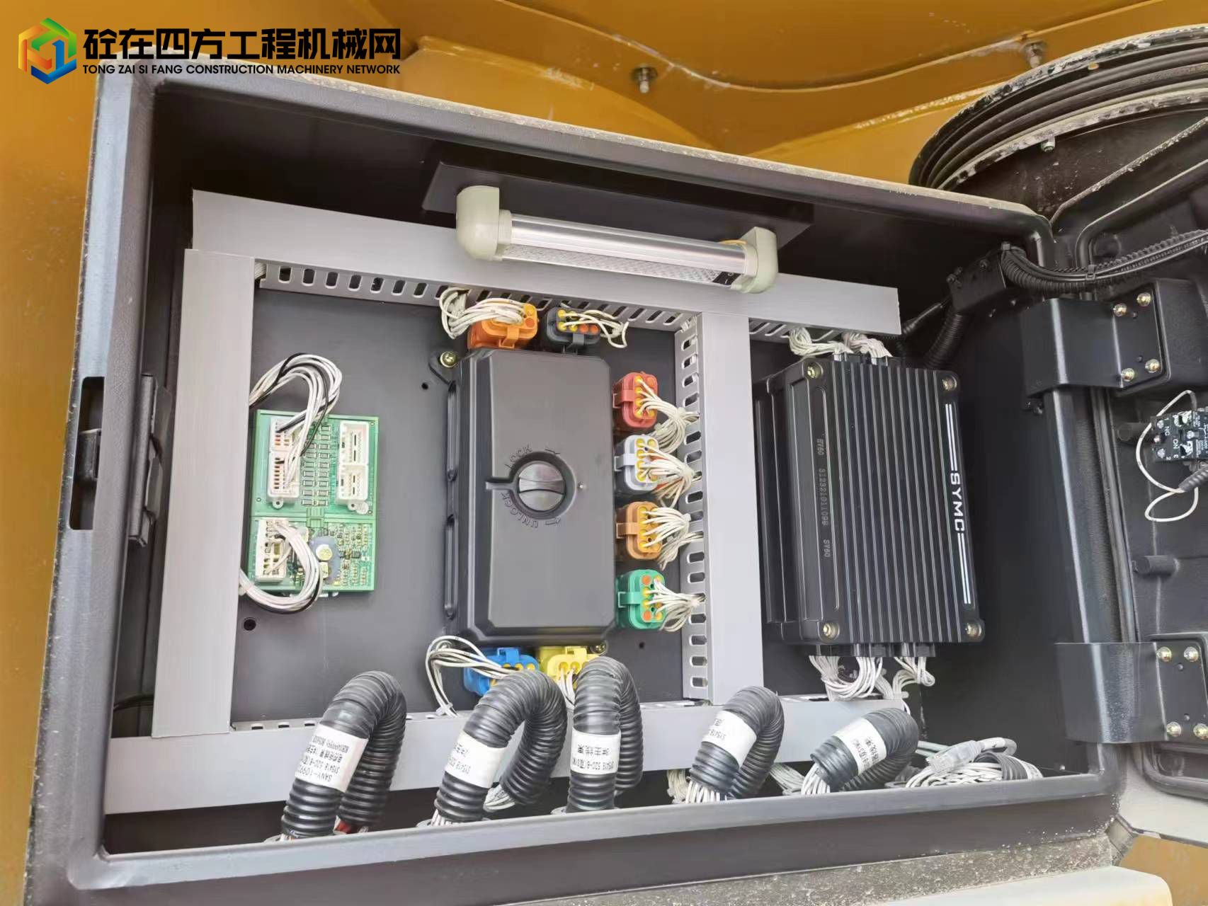 https://images.tongzsf.com/tong/truck_machine/20220831/1630ec30a3cfb1.jpg