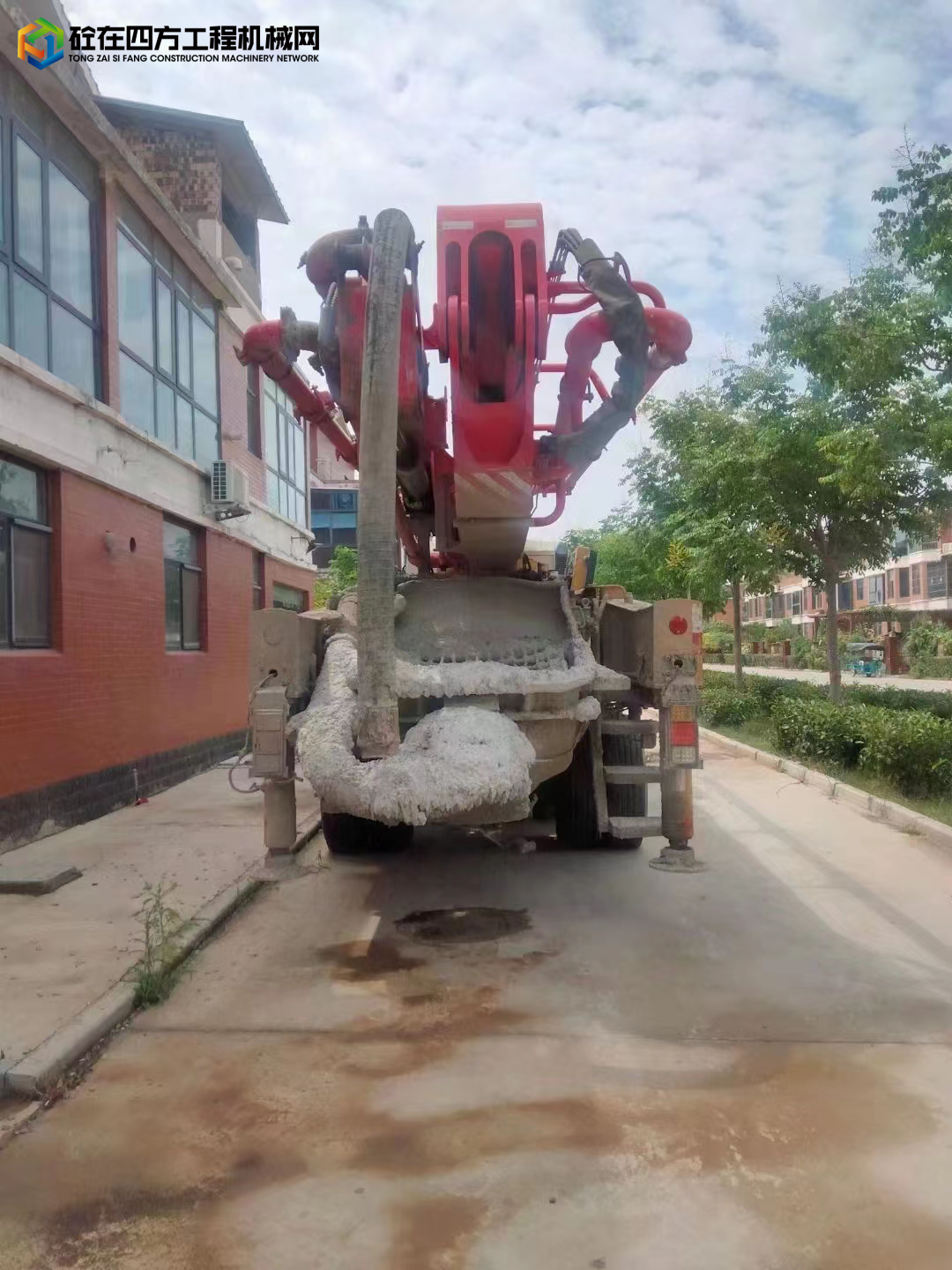 https://images.tongzsf.com/tong/truck_machine/20220831/1630f00a085d3b.jpg