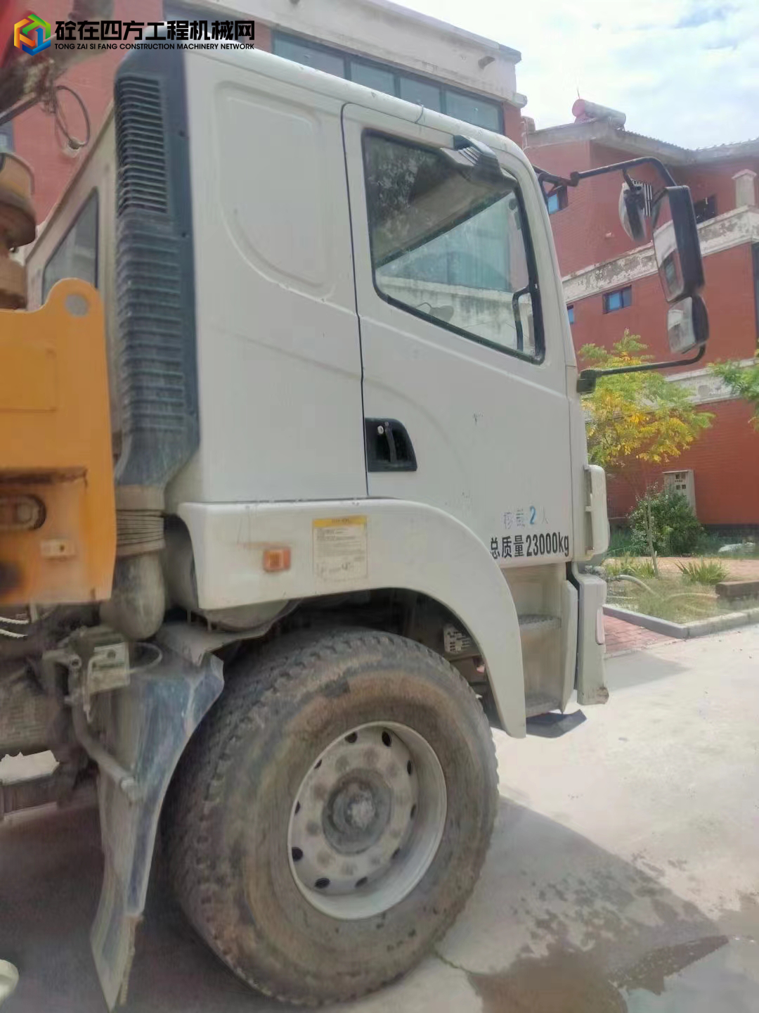 https://images.tongzsf.com/tong/truck_machine/20220831/1630f00a1bc1d5.jpg