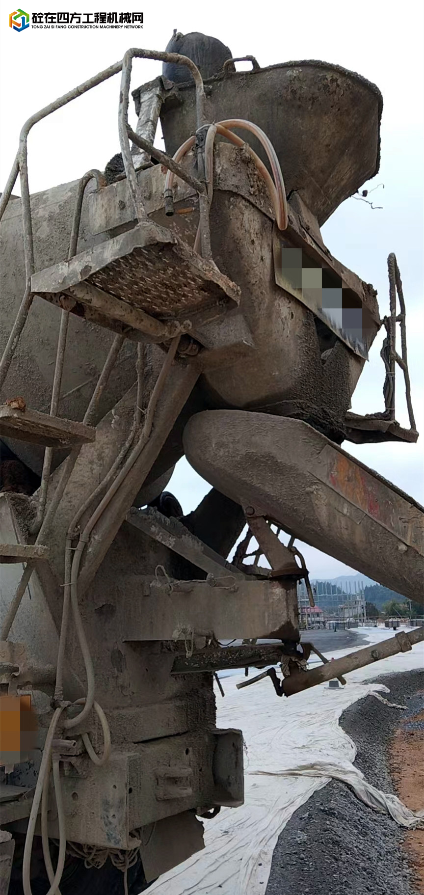 https://images.tongzsf.com/tong/truck_machine/20220831/1630f258bb8501.jpg