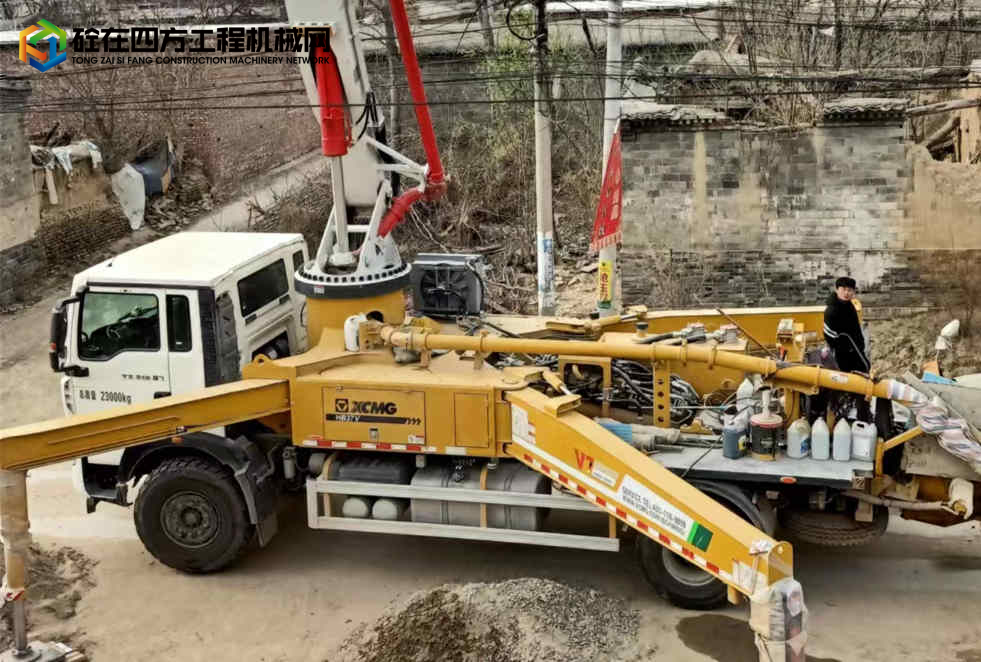 https://images.tongzsf.com/tong/truck_machine/20220901/163102879b2448.jpg